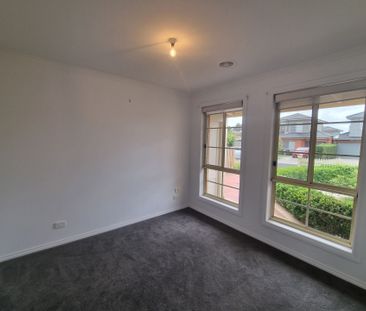 Bright and Uplifting! - Photo 4