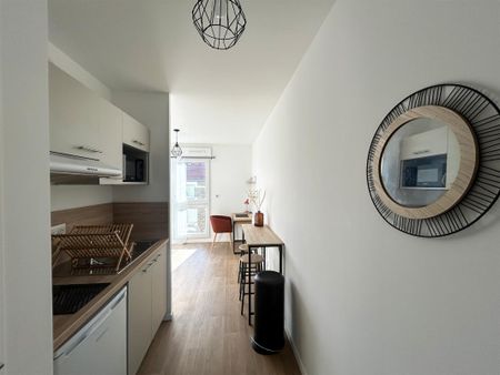 Location Appartement 1 pièce Meublé 18m² NANTES 44300 - Photo 4