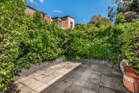 2 Hegarty Street, Glebe. - Photo 5