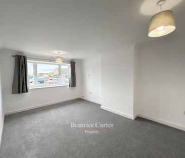 2 bedroom semi-detached bungalow to rent - Photo 1