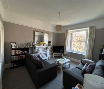 2 bed flat to rent in Chertsey Road, Bristol, BS6 - Photo 2