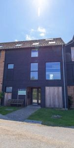 Hawarden Place, Canterbury Road, Wingham, CT3 1EW - Photo 4