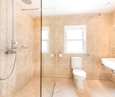5 bedroom semi-detached house to rent - Photo 1