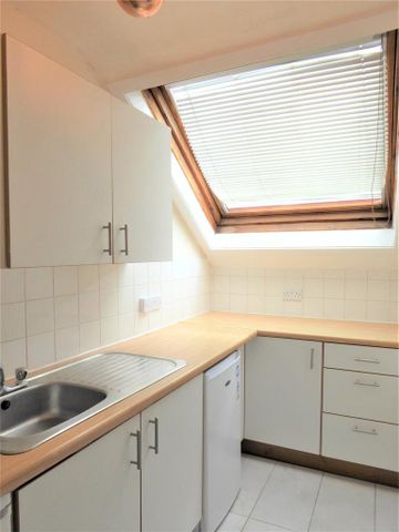 Studio to rent - Photo 4