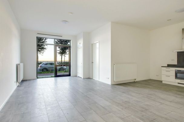 Appartement te huur: Bert Haanstrakade 642 1087 HJ Amsterdam - Photo 1