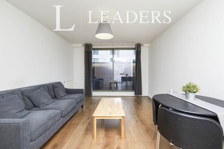 1 bedroom flat to rent - Photo 3