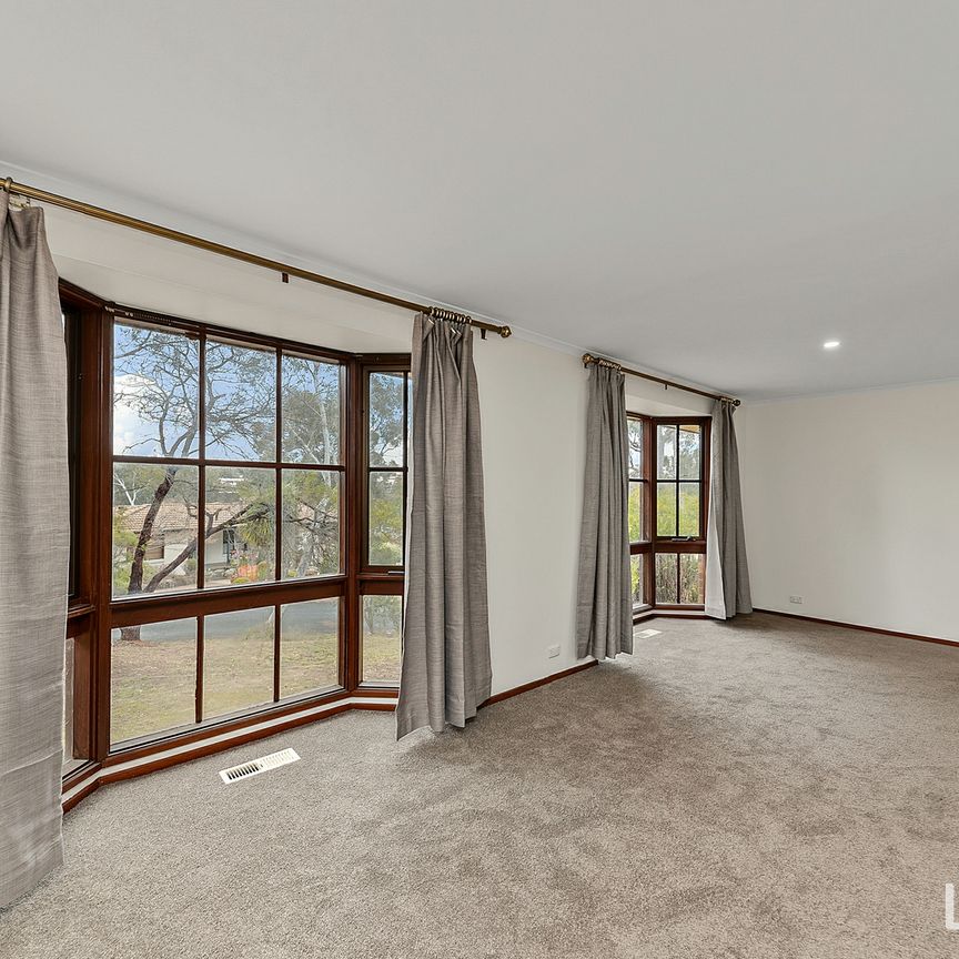 5 Portus Place, Bruce ACT, Belconnen - Photo 1