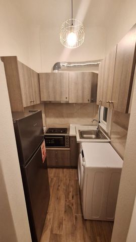 Studio/Γκαρσονιέρα για ενοικίαση Κέντρο (Χαριλάου) - Photo 3