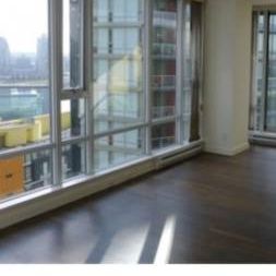 Downtown big 2 bedroom apartment available now - Photo 2