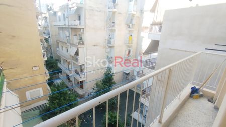 ΕΝΟΙΚΙΑΣΗ-ΚΑΤΟΙΚΙΑ-ΘΕΣΣΑΛΟΝΙΚΗ-ΦΟΙΤΗΤΙΚΟ-ΔΙΠΛΑ ΣΕ ΣΤΑΣΗ ΜΕΤΡΟ. - Photo 4