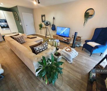 2 bedroom flat to rent - Photo 4