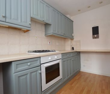 3 Bedroom Detached House - Photo 3