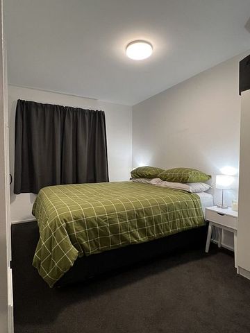 1 Bed, 1 Bath Unit in Newton With carpark! - Photo 5