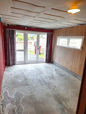 6 Whirinaki Crescent, Heretaunga - Photo 4