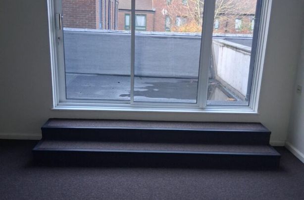 Thrawl Street – Flat 10 - Photo 1