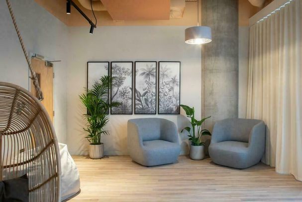 Studio to rent - Photo 1