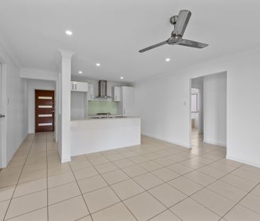 3 Dee Street, Deebing Heights QLD 4306 - House For Rent | Domain - Photo 1