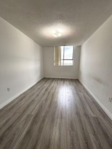 For Lease - 10 Stonehill Court Unit# 1412, Toronto, Ontario - Photo 4