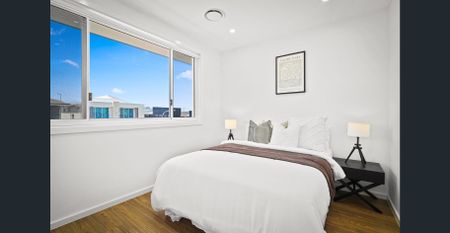 Modern Living and Timeless Elegance - Photo 4