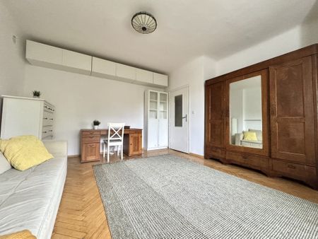 Zobacz >>> Klimatyczne M w kamienicy na Woli 38 m² - Zdjęcie 4