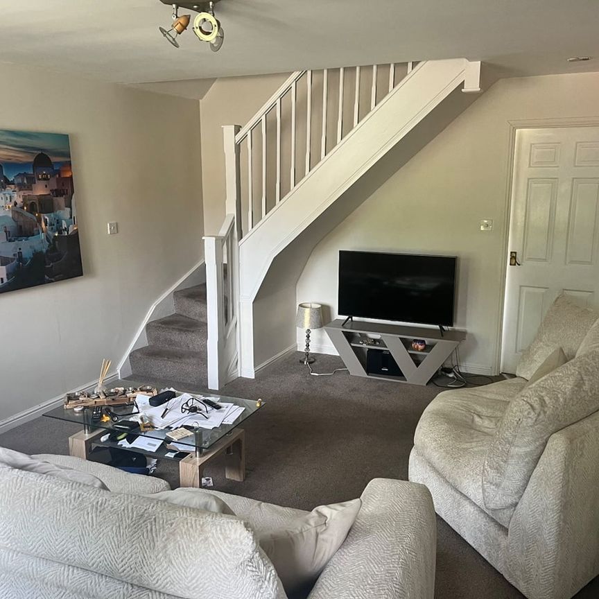 Room in a Shared House, South Radford St, M7 - Photo 1