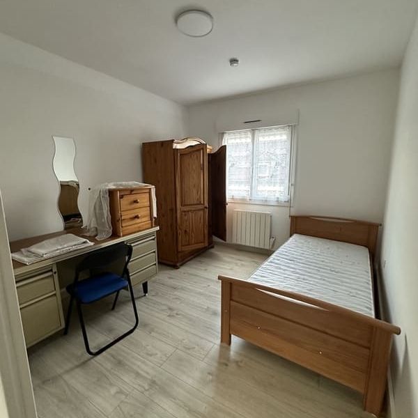 Location Appartement 1 pièce 23m² COMPIEGNE 60200 - Photo 1