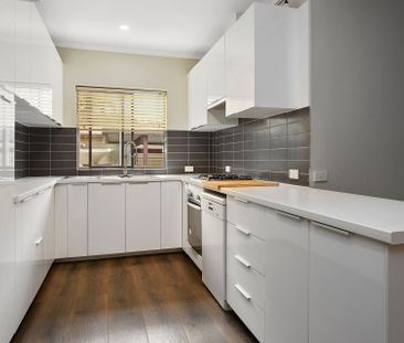 3 Bedroom Family Home - Photo 3