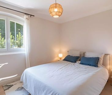 Maison à louer Valbonne - Village, Cote d'Azur, France10 000 EUR / ... - Photo 1
