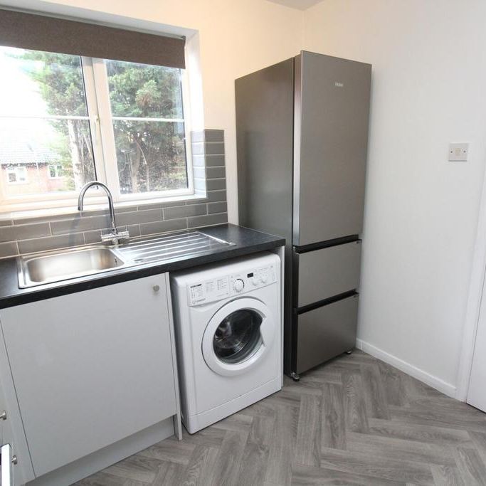 2 bedroom apartment to rent - Photo 1