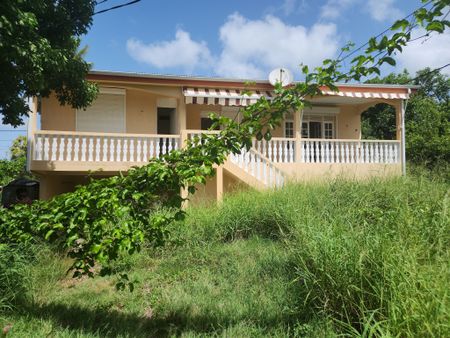 Location Maison 4 pièces 106m² LE GOSIER 97190 - Photo 5