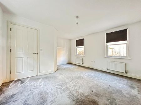 2 bedroom ground floor maisonette to rent - Photo 4