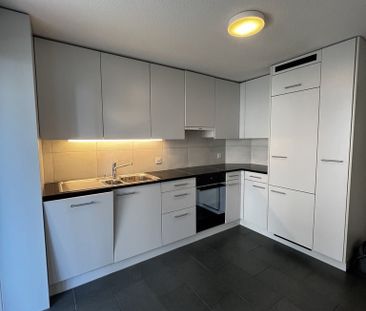 Helle 4-Zimmer-Wohnung im Erdgeschoss in Steinhausen - Photo 5