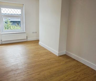 2 bedroom maisonette to rent - Photo 5