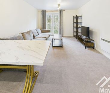 Hollin Bank Court, Bolton Road, Blackburn - Photo 2