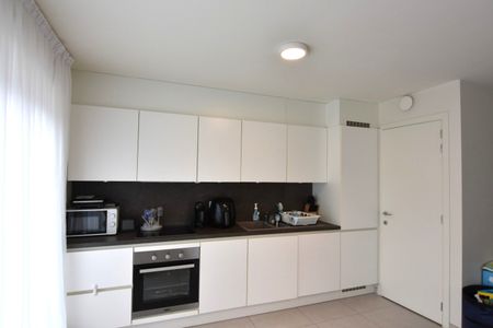 Mooi 2-slpk appartement tussen Roeselare en Rumbeke - Photo 4