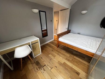 3 bedroom property to rent - Photo 4