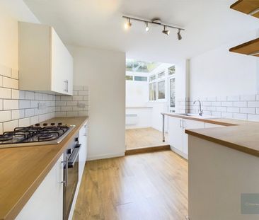 Bernice Terrace, Lipson, Plymouth, Devon, PL4 - Photo 4