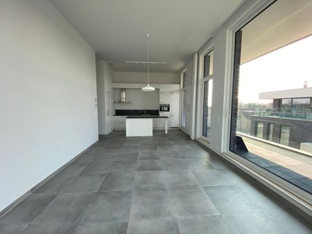Instapklaar app met 2slpk, terras en parkeerplaats - Foto 4