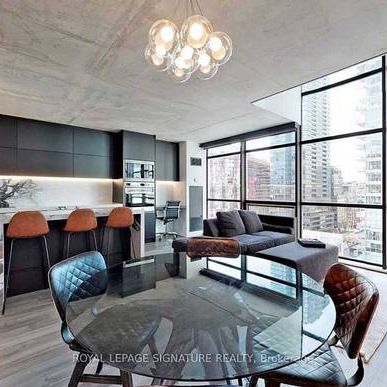 2 Bedroom, 2 Bathroom - Soho Metropolitan - Photo 3