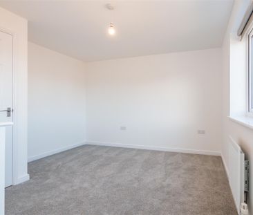 3 Bedroom House To Rent - Photo 1