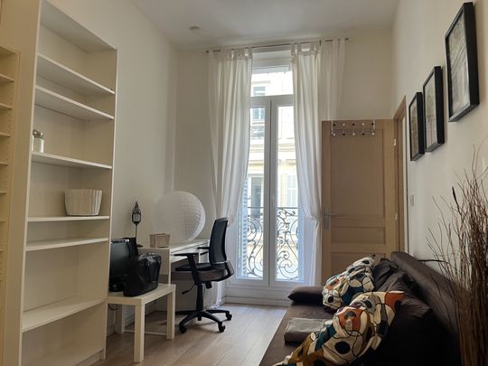 Location Appartement 2 pièces 28m² MARSEILLE 1er - Photo 1