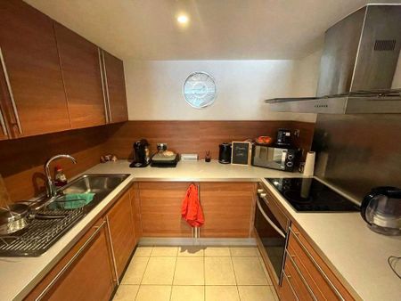 1 bedroom apartment to rent - Photo 4