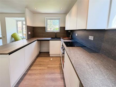 1 bedroom terraced house to rent - Photo 5
