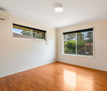 Great Family home - Walking distance to Mansfield high - Photo 4