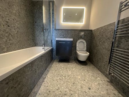 2 bedroom apartment to rent - Photo 5