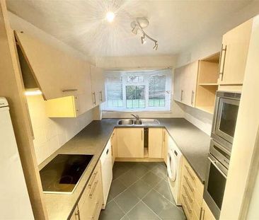 Mardon, Westfield Park, Pinner, HA5 - Photo 5