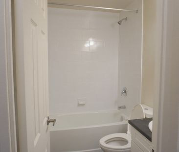 Royal Oak Towers - Photo 1