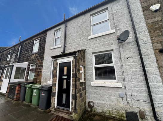 Rockfield Terrace, Leeds, Yeadon - Photo 1