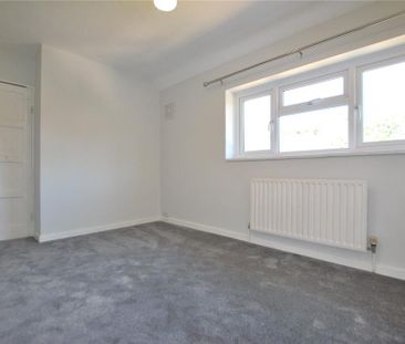 4 bedroom semi-detached house to rent - Photo 1