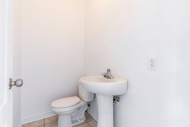 Maison à étages - 1870 Rue du Bois-des-Caryers - Photo 1
